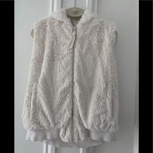 Disney imoga Cream fleece furry hooded vest 6